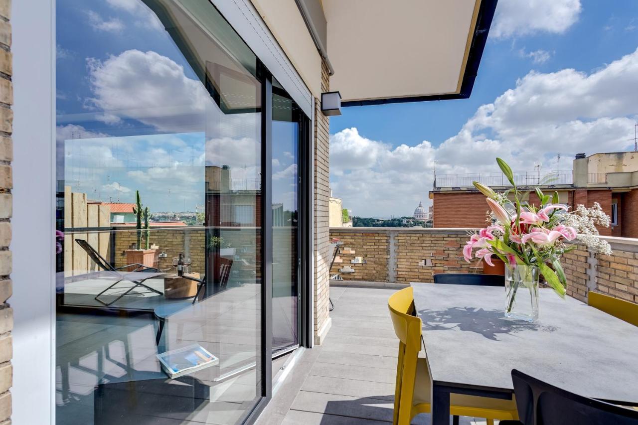 Rome As You Feel - Vatican Terrace Apartments With View Bagian luar foto